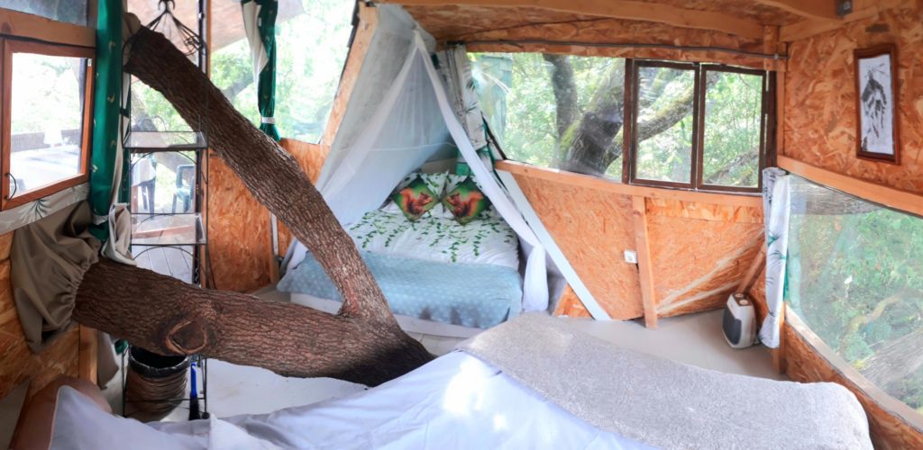 La Cabane insolite Cabane Perchée Chambre d'Hôtes Insolite Monès 31370 Haute Garonne